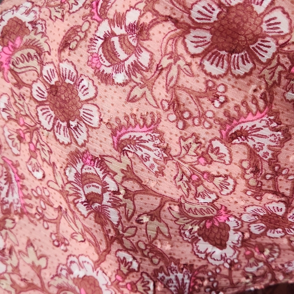 Loft floral clip Ruffle shell - Picture 12 of 12